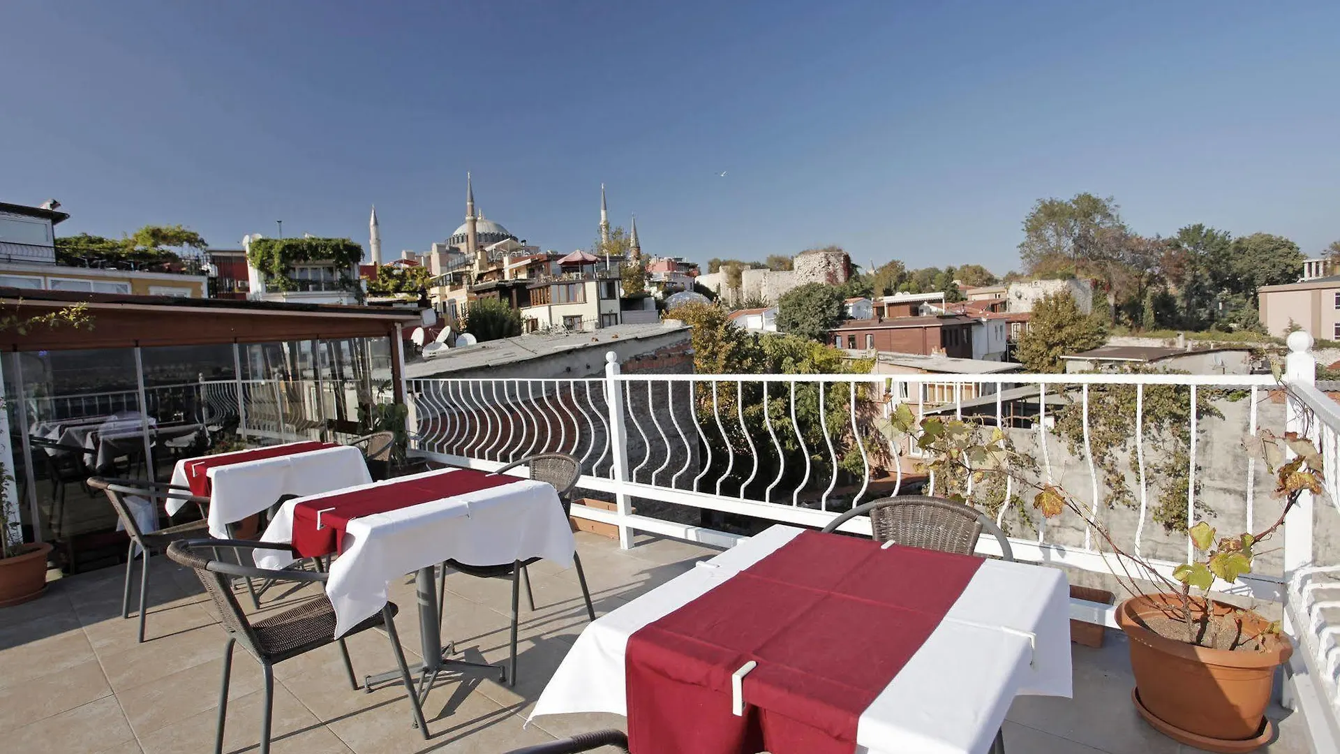 Spinel Hotel - Old City Стамбул