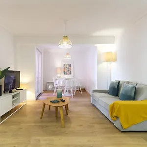 snia-house-3.hotels-lisbon-portugal.com/