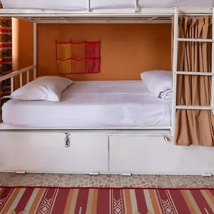 Bahaus Hostal