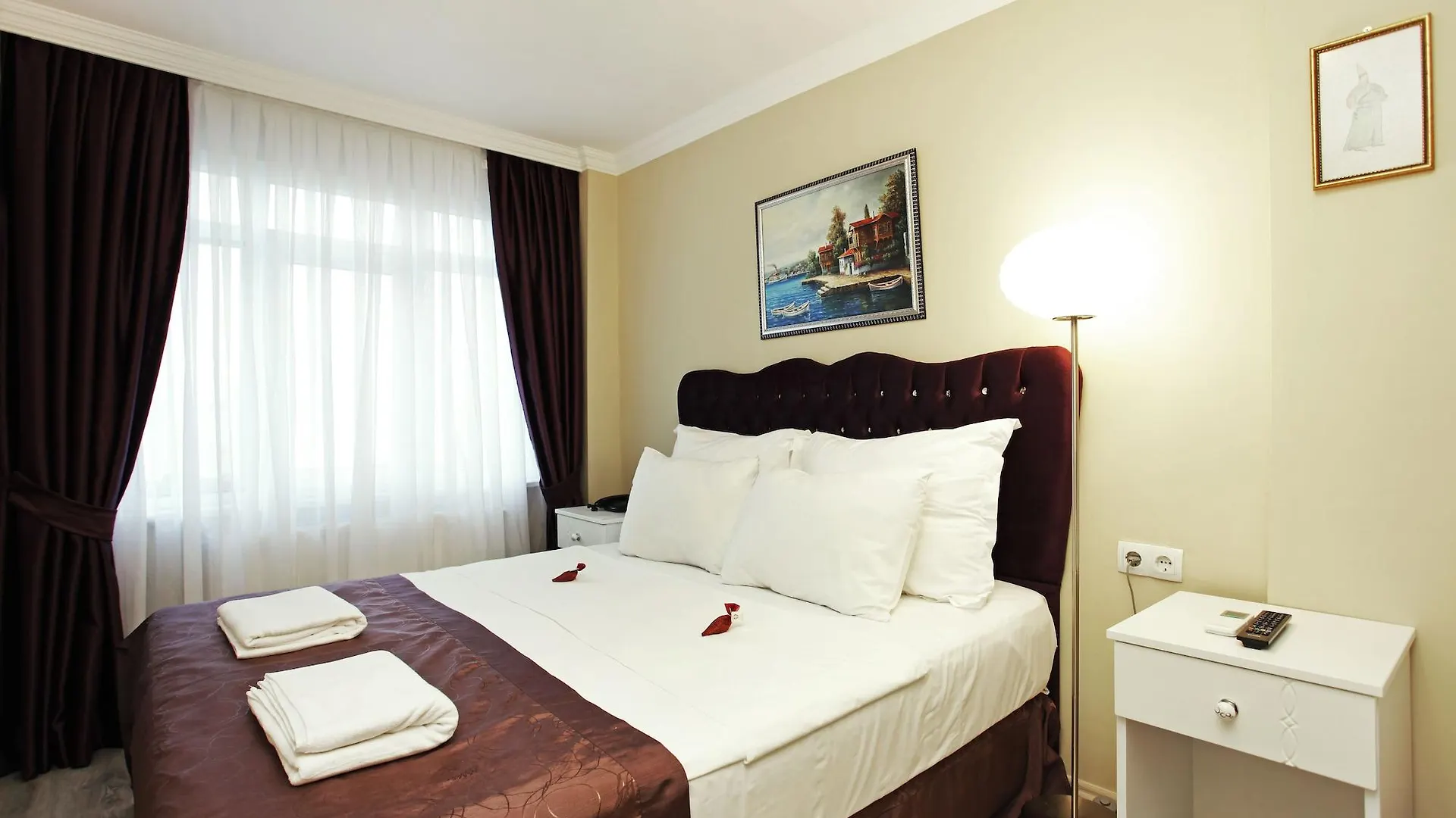Spinel Hotel - Old City Istanbul