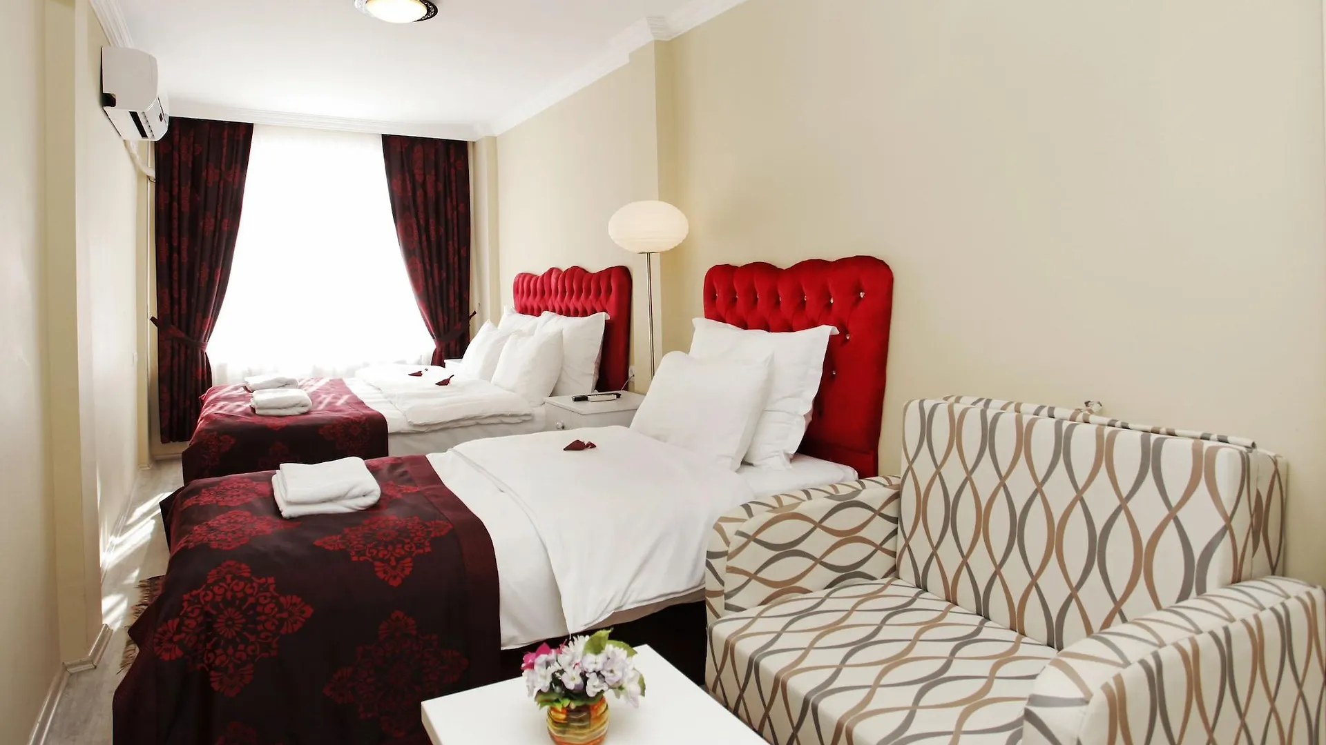 Spinel Hotel - Old City Istanbul