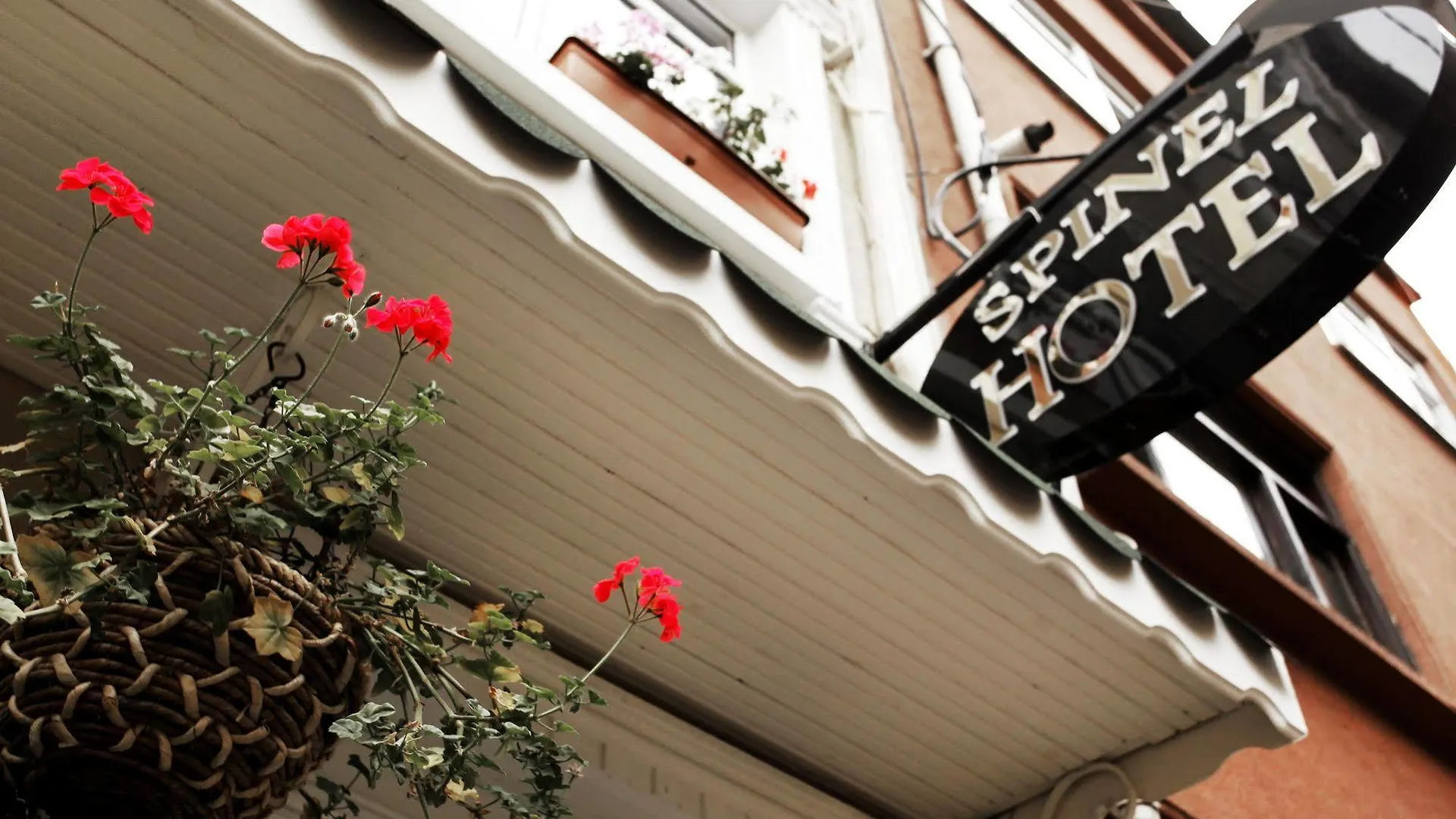 Spinel Hotel - Old City Istanbul